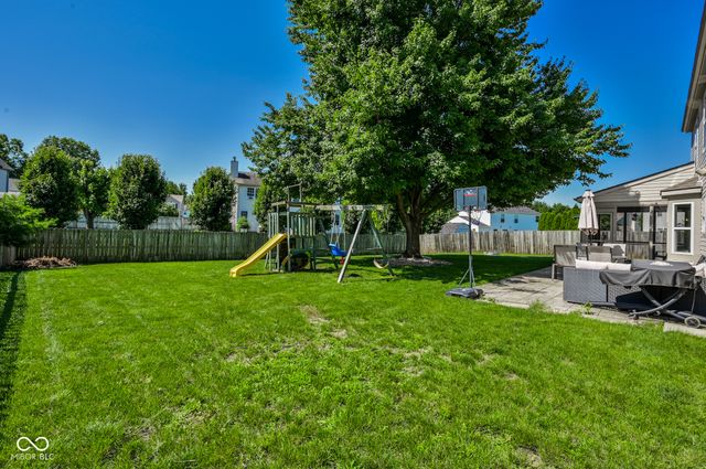 1213 Barrington Drive, Greenwood, IN 46143
