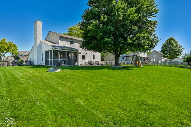 1213 Barrington Drive, Greenwood, IN 46143
