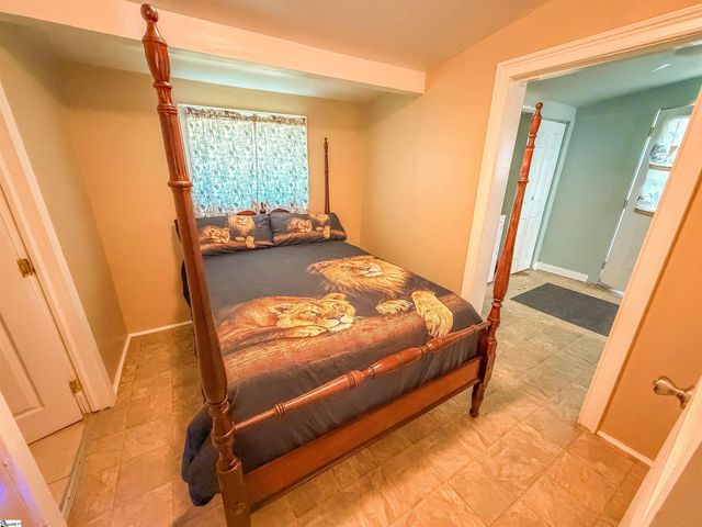 106 S Green St Unit B Unit A, Williamston, SC 29697