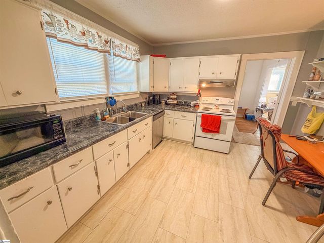 106 S Green St Unit B Unit A, Williamston, SC 29697