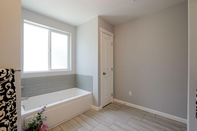 16337 Lava Drive, La Pine, OR 97739