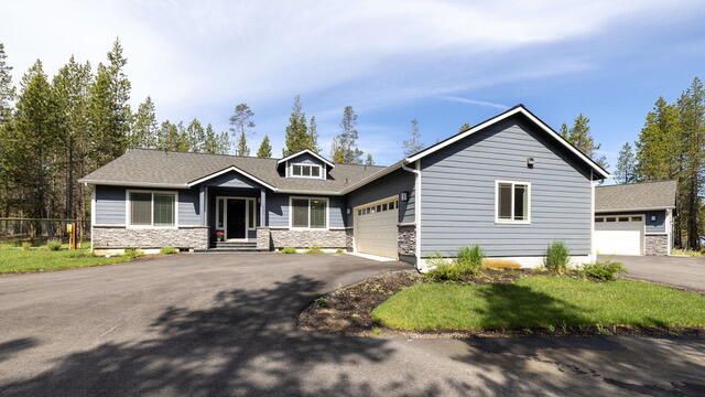 16337 Lava Drive, La Pine, OR 97739