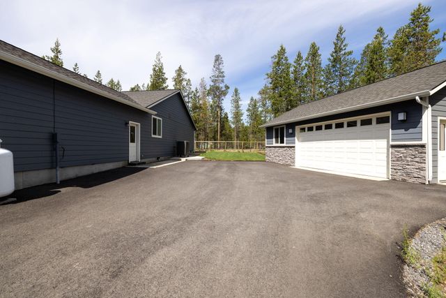 16337 Lava Drive, La Pine, OR 97739