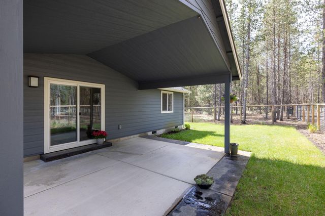 16337 Lava Drive, La Pine, OR 97739