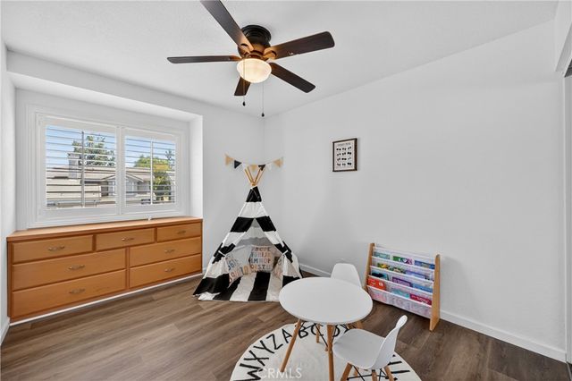 11562 Chadwick, Corona, CA 92878