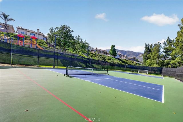 11562 Chadwick, Corona, CA 92878