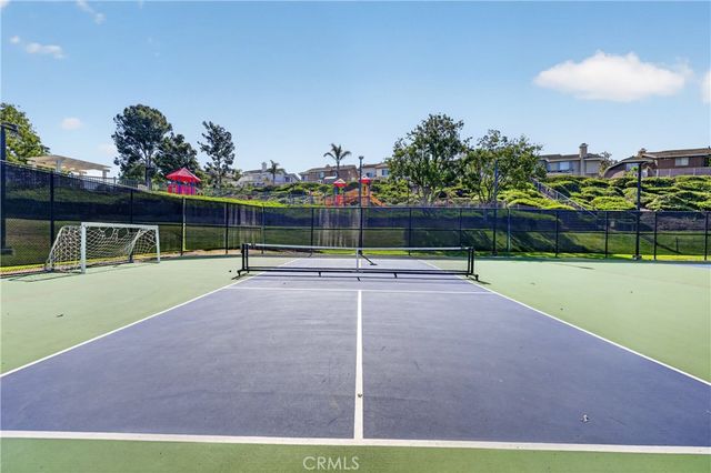 11562 Chadwick, Corona, CA 92878