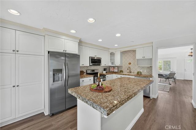11562 Chadwick, Corona, CA 92878