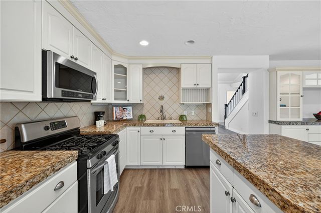 11562 Chadwick, Corona, CA 92878
