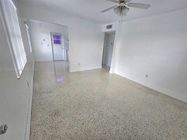 11040 SW 4th Street FRONT UNIT, Sweetwater, FL 33174