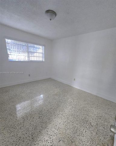 11040 SW 4th Street FRONT UNIT, Sweetwater, FL 33174