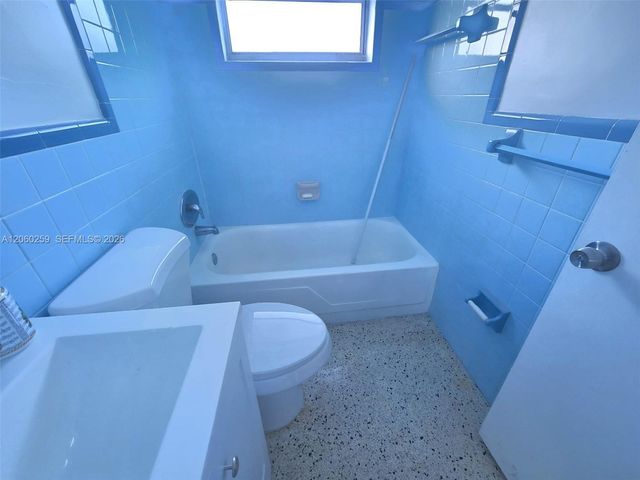 11040 SW 4th Street FRONT UNIT, Sweetwater, FL 33174