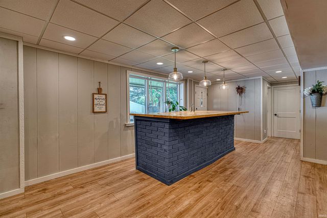 2701 W Mill Road, Evansville, IN 47720