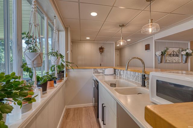 2701 W Mill Road, Evansville, IN 47720