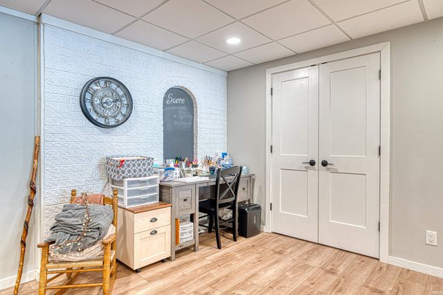 2701 W Mill Road, Evansville, IN 47720