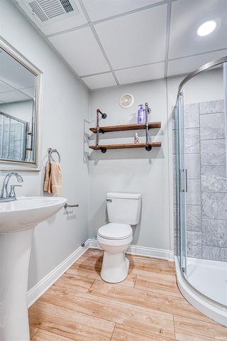 2701 W Mill Road, Evansville, IN 47720
