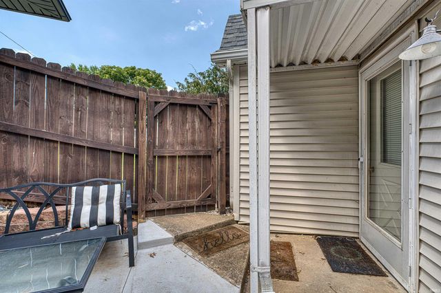 2701 W Mill Road, Evansville, IN 47720