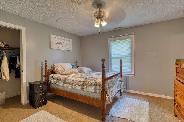 2701 W Mill Road, Evansville, IN 47720