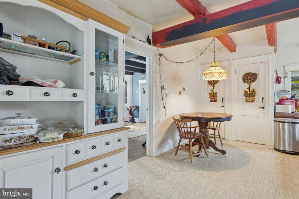 651 SCHUYLKILL RD, Phoenixville, PA 19460