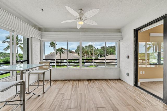 827 Oak Harbour Drive, Juno Beach, FL 33408