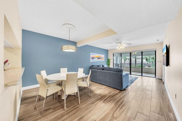 827 Oak Harbour Drive, Juno Beach, FL 33408