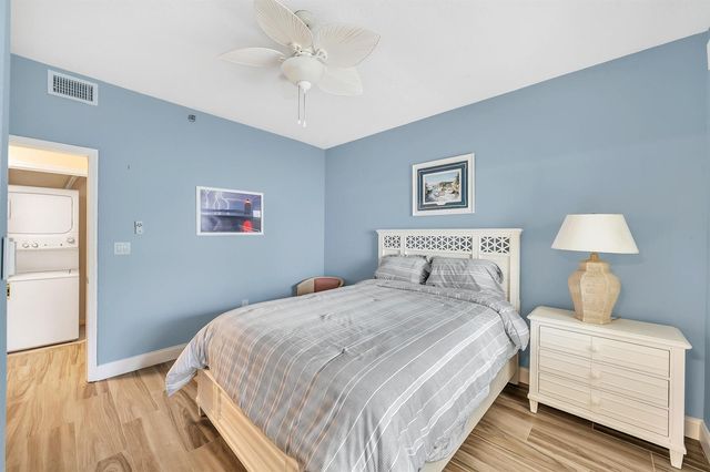 827 Oak Harbour Drive, Juno Beach, FL 33408