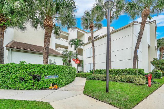 827 Oak Harbour Drive, Juno Beach, FL 33408