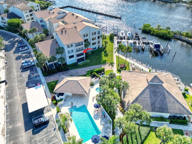 827 Oak Harbour Drive, Juno Beach, FL 33408