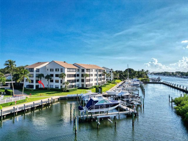 827 Oak Harbour Drive, Juno Beach, FL 33408