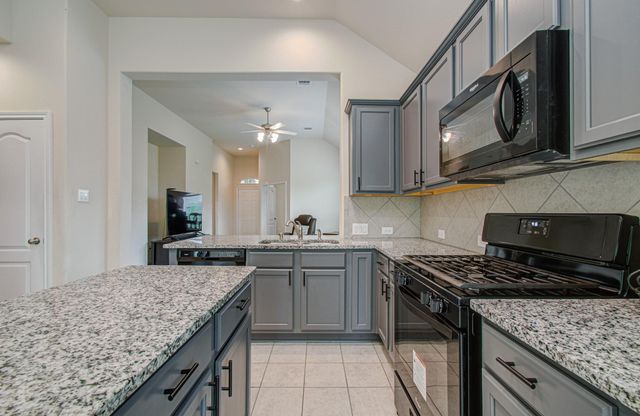 3403 Brazos Falls Dr, Richmond, TX 77469