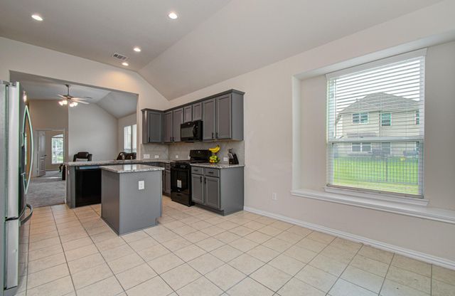 3403 Brazos Falls Dr, Richmond, TX 77469