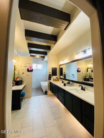 2320 TIERRA FABIAN Place, El Paso, TX 79938