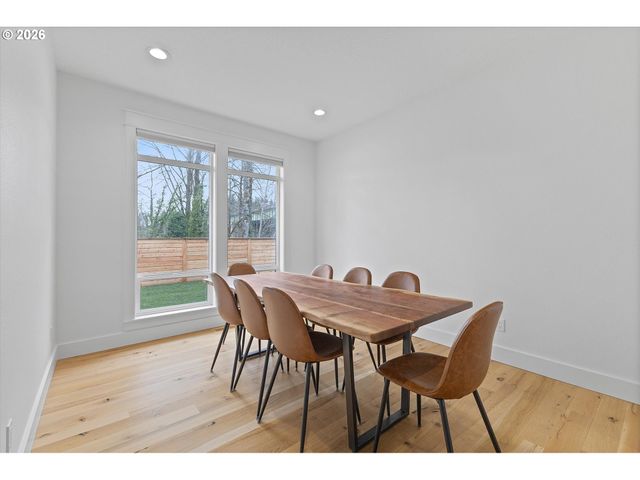 31373 Sw CHIA Loop, Wilsonville, OR 97070