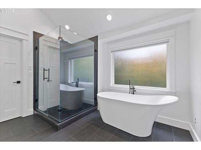 31373 Sw CHIA Loop, Wilsonville, OR 97070