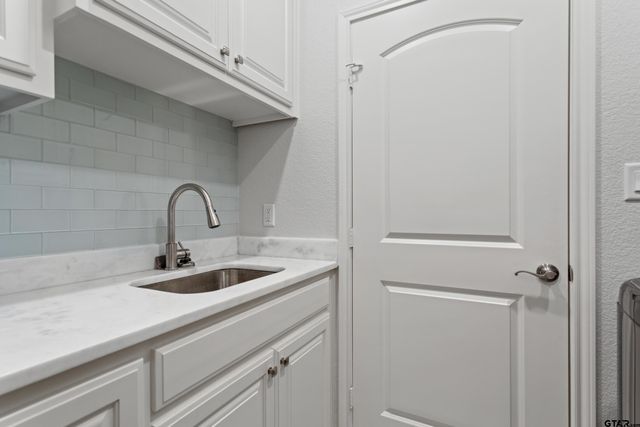 1207 Seagull Circle, Whitehouse, TX 75791