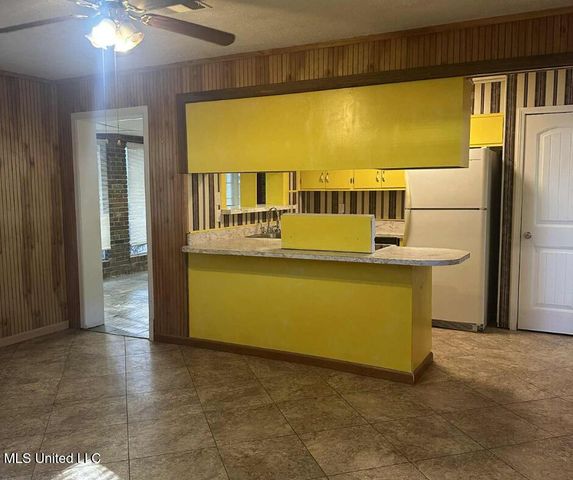 4302 Concord Street, Pascagoula, MS 39581