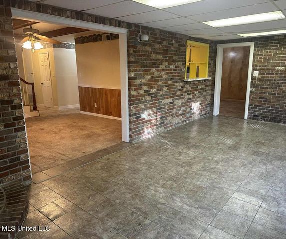 4302 Concord Street, Pascagoula, MS 39581