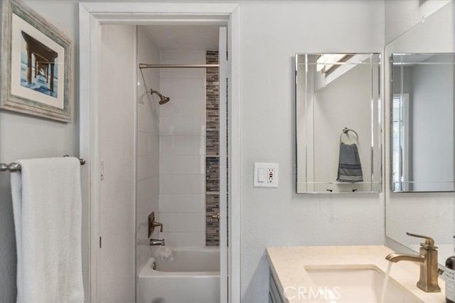 8163 Redlands 2, Playa Del Rey (los Angeles), CA 90293
