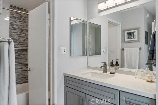 8163 Redlands 2, Playa Del Rey (los Angeles), CA 90293