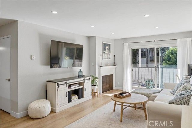 8163 Redlands 2, Playa Del Rey (los Angeles), CA 90293