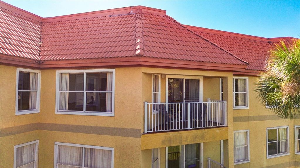 Image 38 of property listing at 6337 PARC CORNICHE DRIVE 2304, Orlando, FL 32821