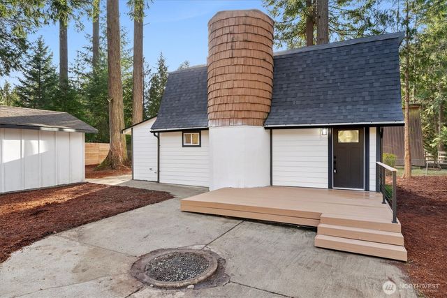 1807 193rd Avenue SW, Lakebay, WA 98349