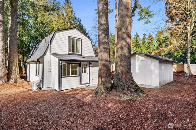 1807 193rd Avenue SW, Lakebay, WA 98349