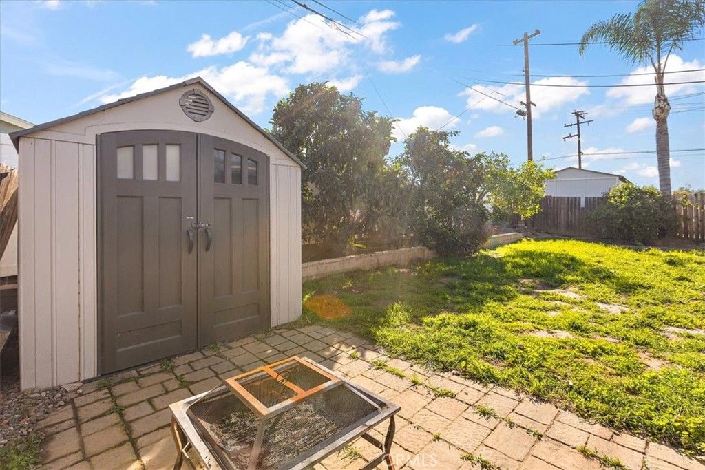 Image 12 of property listing at 4111 El Molino, Chino Hills, CA 91709