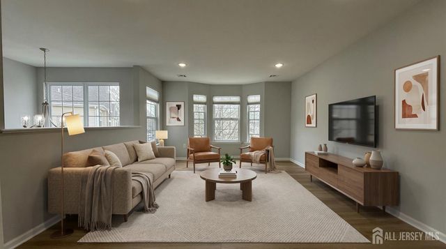 115 Forest Drive, Piscataway, NJ 08854