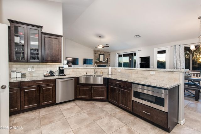 28206 N 141ST Street, Scottsdale, AZ 85262