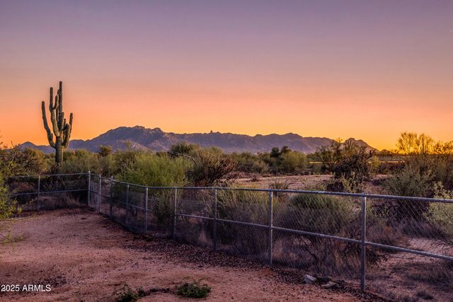 28206 N 141ST Street, Scottsdale, AZ 85262