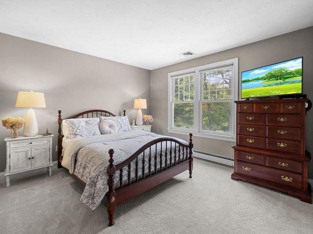 6 Warburton Lane, Westborough, MA 01581