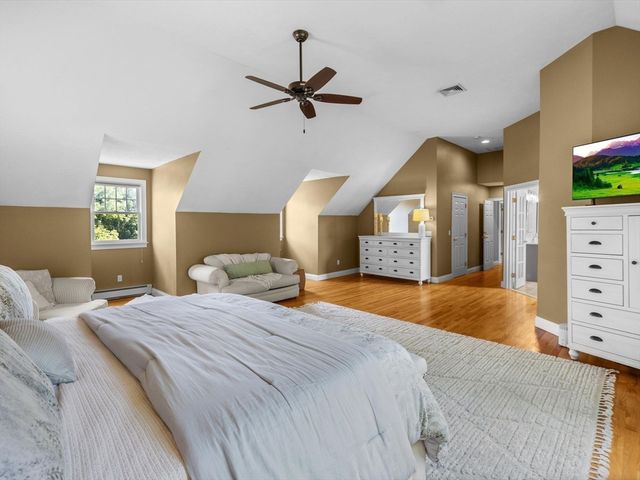 6 Warburton Lane, Westborough, MA 01581