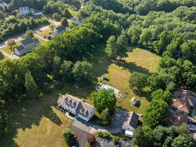6 Warburton Lane, Westborough, MA 01581